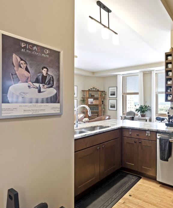 Pioneer Endicott Apartments in Lowertown St. Paul, MN